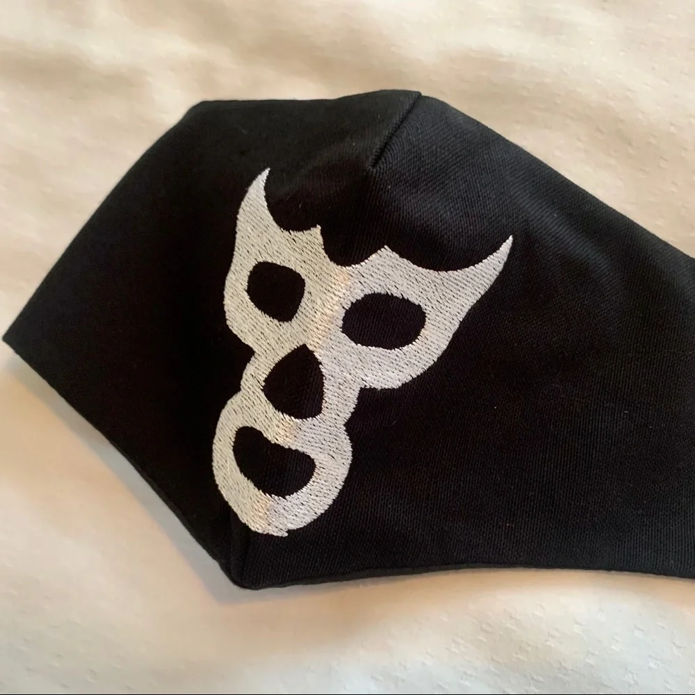 ARTISAN : Black Lucha Libre Face Mask